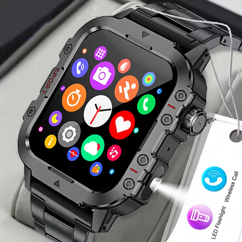 Smartwatch Militar IP67 — Chamada Bluetooth, Lanterna e Monitor Cardíaco